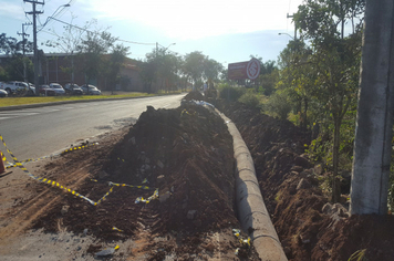OBRAS NO ACESSO PRINCIPAL DA CIDADE