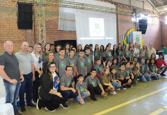 Rodeio Bonito instala a primeira cooperativa escolar