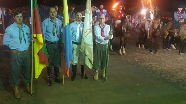 ABERTOS FESTEJOS FARROUPILHAS EM RODEIO BONITO