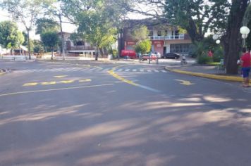 Foto - MUDANÇA NO TRÂNSITO EM TORNO DA PRAÇA