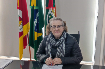 Vice-prefeita Márcia assume o comando do Poder Executivo de Rodeio Bonito