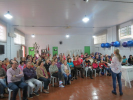 EVENTO CELEBRA O DIA MUNDIAL DA ALIMENTAÇÃO SAUDÁVEL